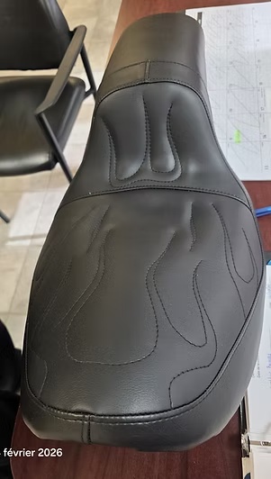 Siège de moto flammes